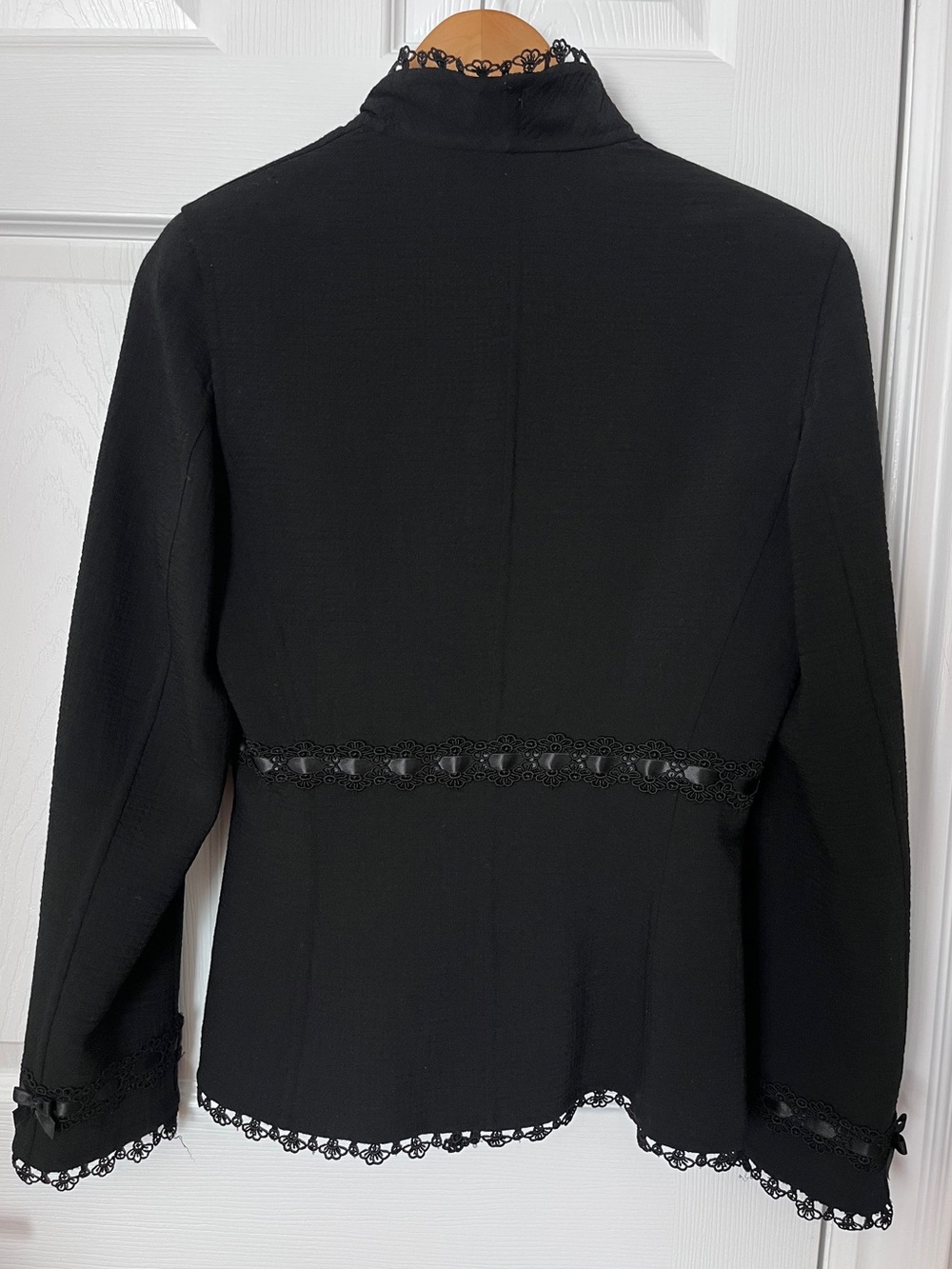 Escada Black Wool Lace-Trim Tailored Button Jacket - Picture 7 of 12
